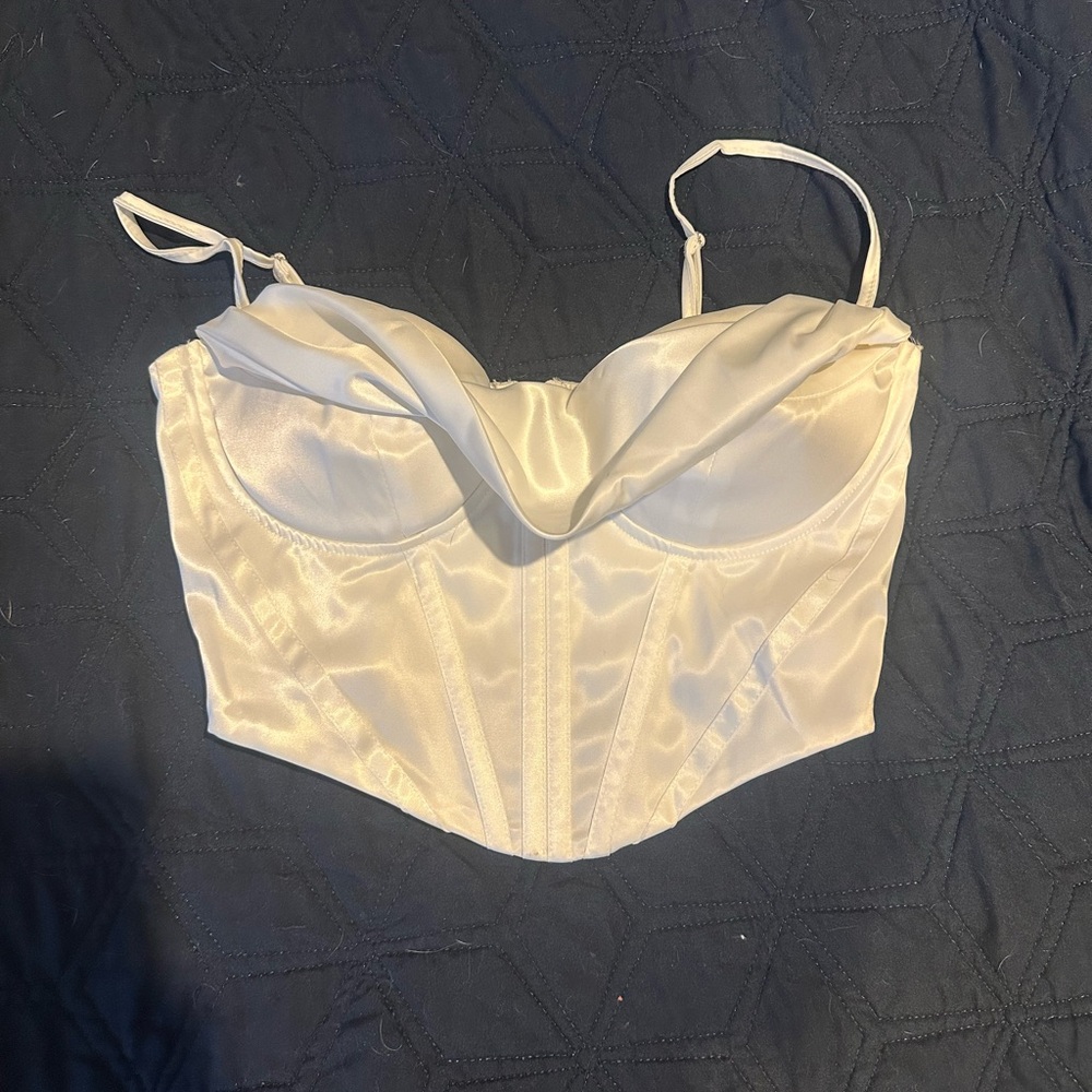 SHEIN White Satin Bra with Underwire Support